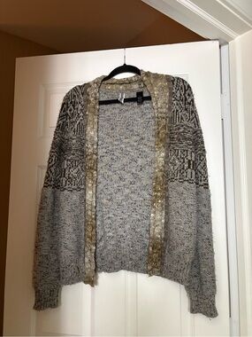Buckle Gray Speckled Open-Front Cardigan with Patterned Yoke
